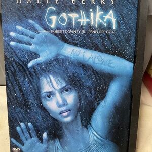 DVD + Gothika. V173